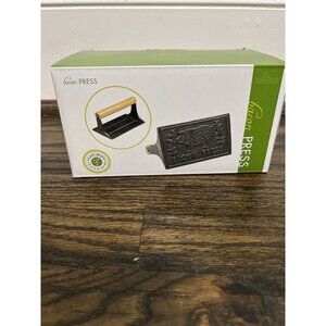 Outset Bacon Press, 6.75 Inches, Metallic with Box Excellent Condition Unused